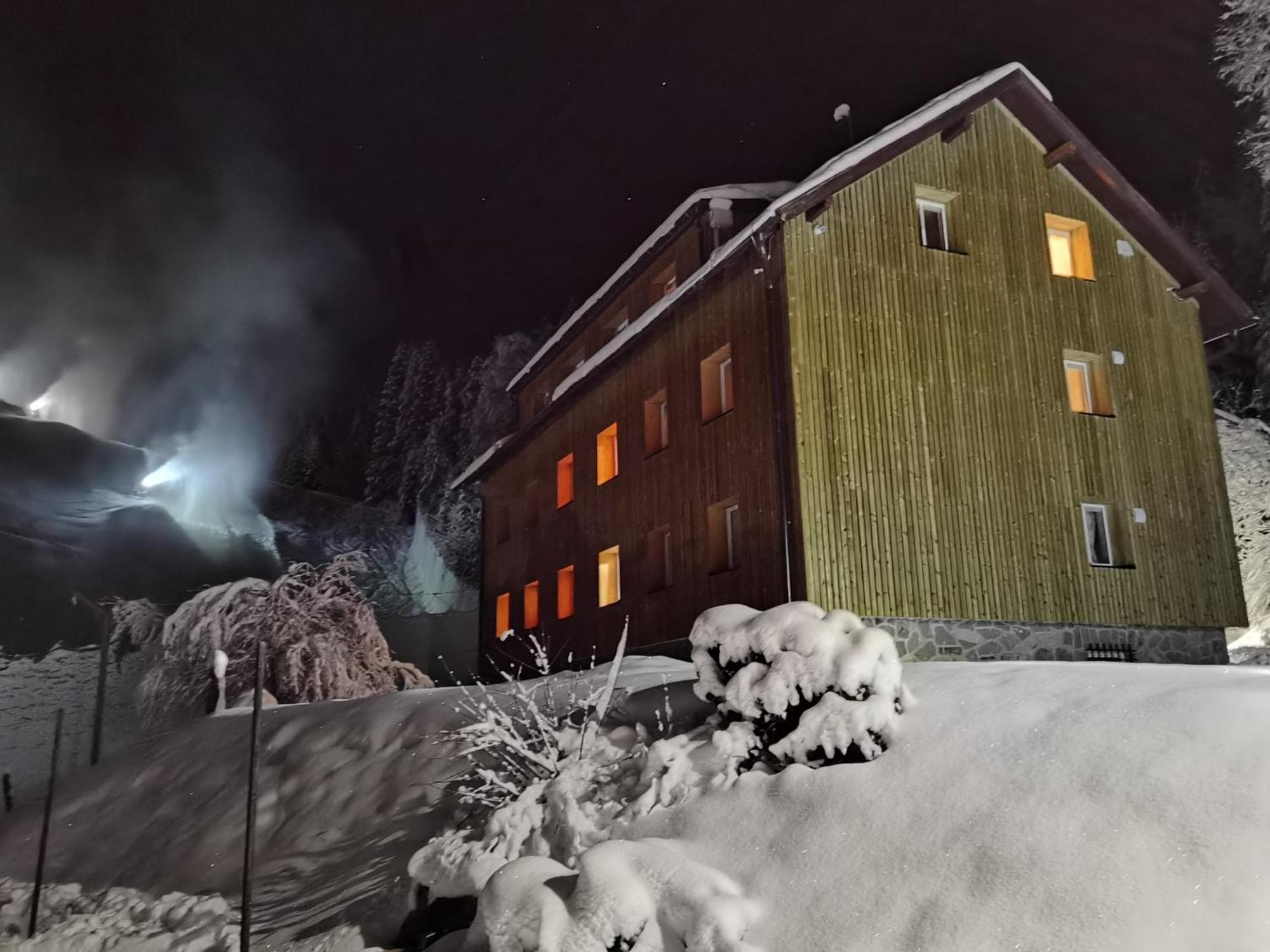 Apartments Rogla Jurgovo - Ski In Ski Out Lukanja Exterior foto